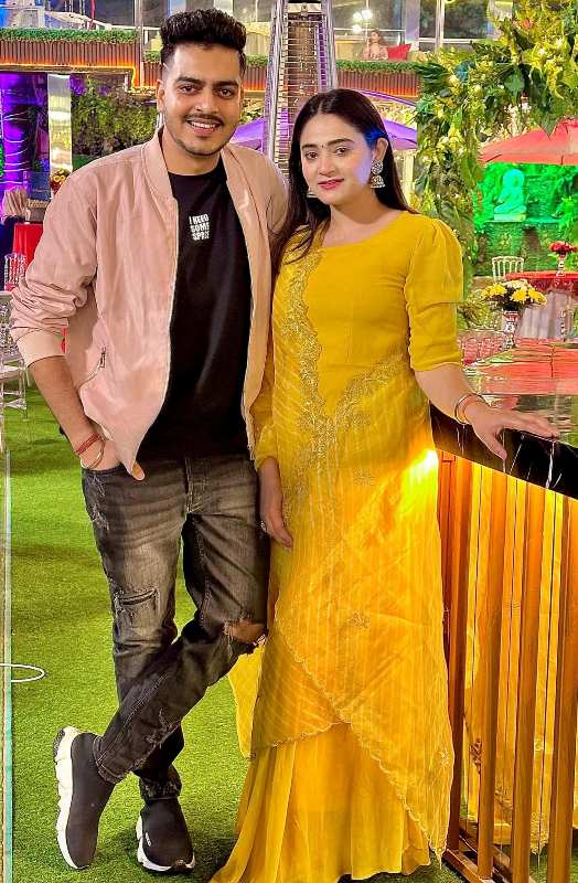 Rachit Rojha with Sibbu Giri (right)