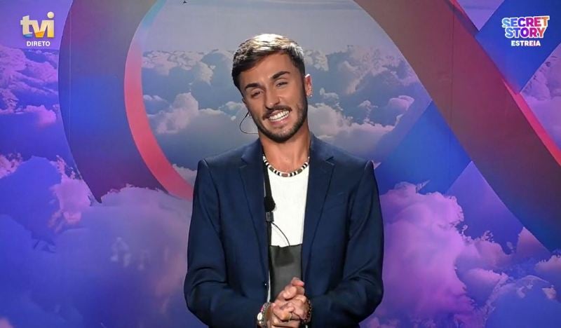 Rafael Almeida in a still from the reality show Secret Story - Casa dos Segredos (2024)