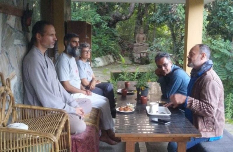 Raj Zutshi (extreme right) during a visit to Vrikshalaya Himalayan Center, Ranikhet