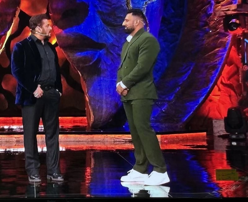 Rajat with Salman Khan on the sets of Bigg Boss 18