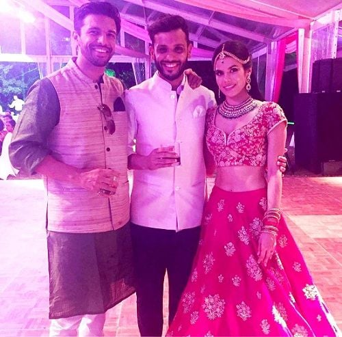 Rajeev Siddhartha drinks alcohol