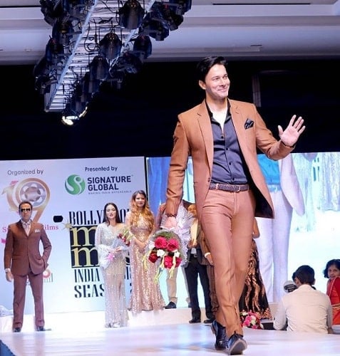Rajneesh Duggal in a fashion show