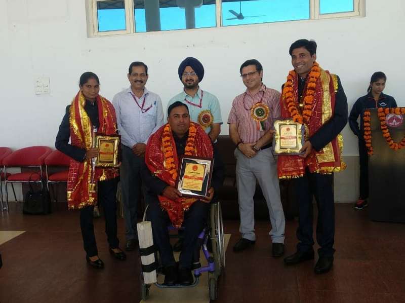 Rakesh Kumar being honoured by the Shri Mata Vaishno Devi Shrine Board, Katra