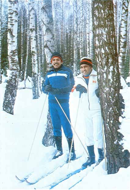 Rakesh Sharma Enjoying Skiing Along With Ravish Malhotra