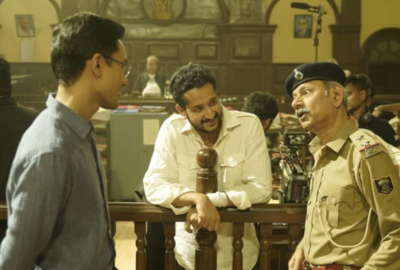 Ramakant Daayama (extreme right) in a still from the TV series Jehanabad of Love and War