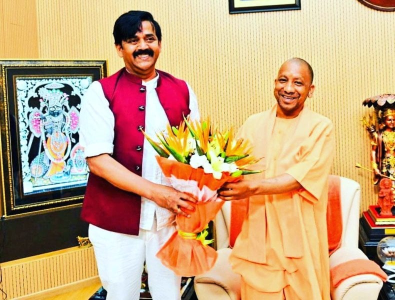 Ravi Kishan with CM Yogi Adityanath