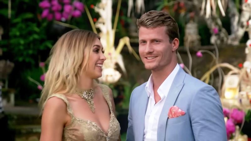Richie Strahan and Alex Nation during the finale of The Bachelor Australia (2016)