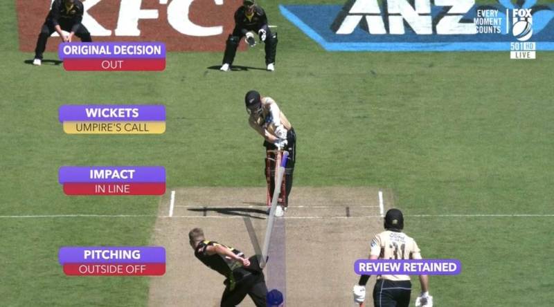 Riley Meredith getting Kane Williamson wicket for a duck