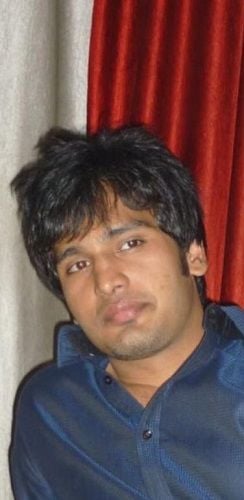 Rohit Khandelwal while he was doing corporate job