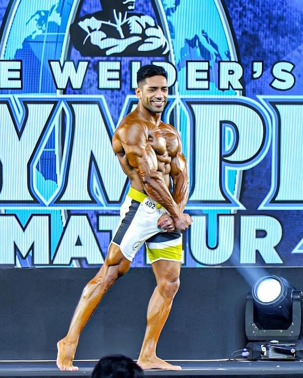 Rohit Khatri at Amateur Olympia