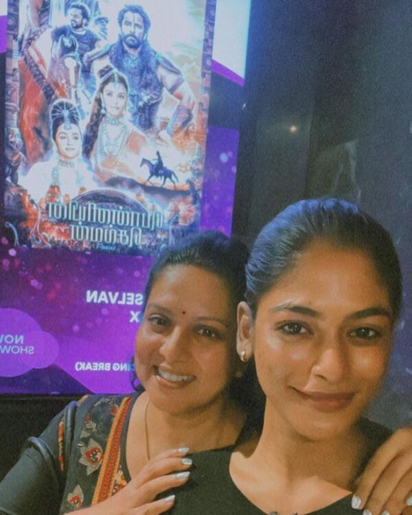 Roopa Sree going for movies with Vinusha Devi