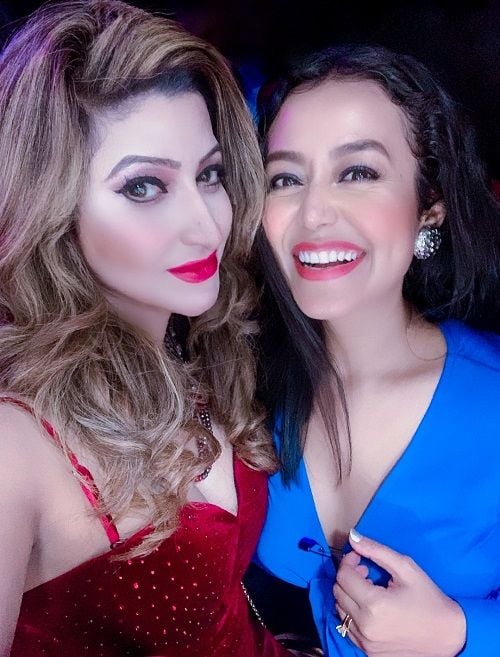 Roshni Kapoor with Neha Kakkar