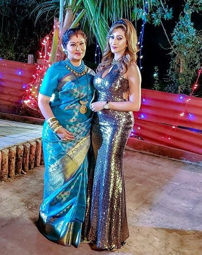Roshni Kapoor with Sudhaa Chandran