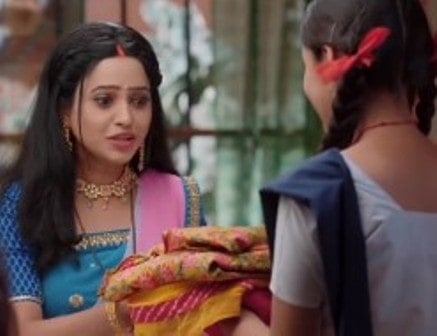 Roshni Rastogi in a still from the serial Suhaagan