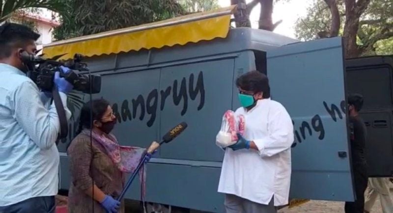 Rrahul Narain Kanal distributing fod under Salman Khan