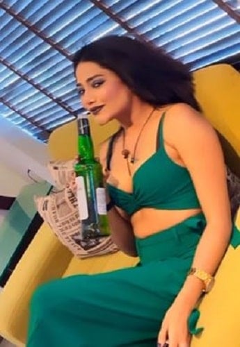 Ruks Khandagale drinking alcohol