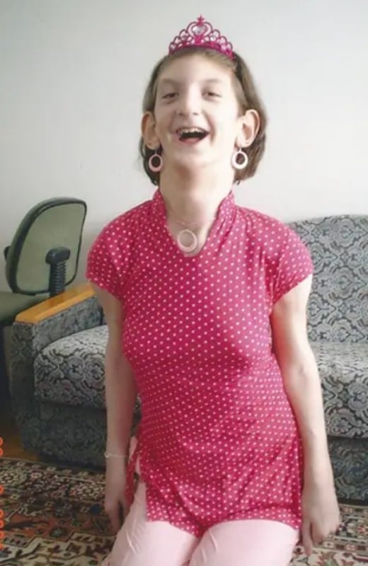 Rumeysa Gelgi at her home in 2004