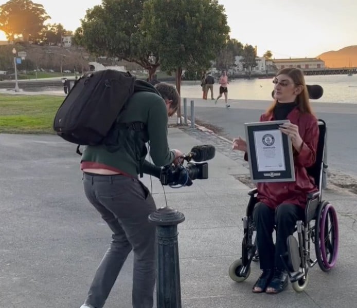 Rumeysa Gelgi while shooting in the United States