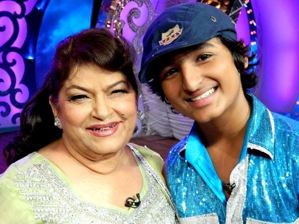 Rushiraj Pawar with Saroj Khan