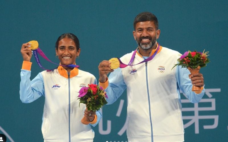 Rutuja along with Rohan at the 2022 Asian Games