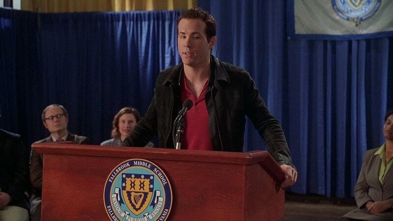 Ryan Reynolds in a still from the American drama TV series titled 