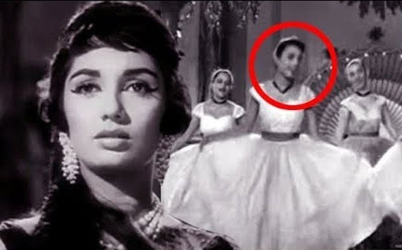 Sadhana as a chorus dancer in the movie Shree 420