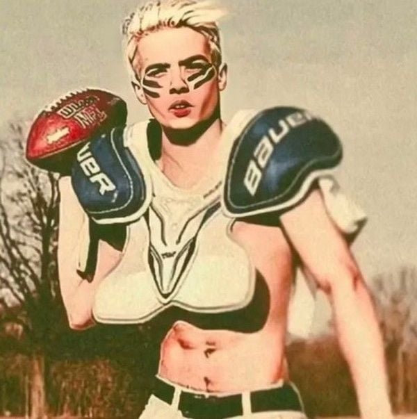 Saint Von Colucci during a scene of Pretty Lies drama series