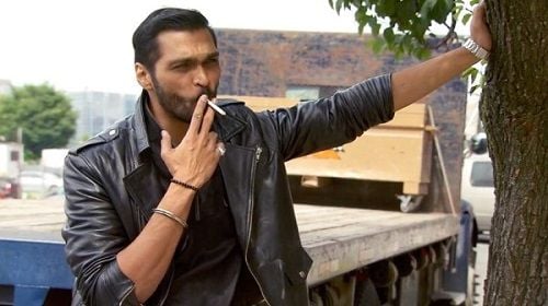 Saisha Shinde (Swapnil Shinde) smoking