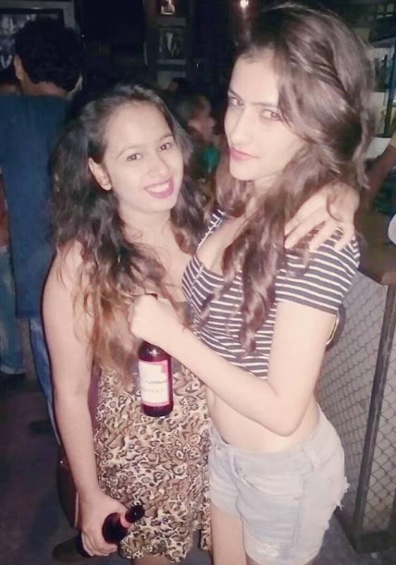 Samaira Thakur at a party