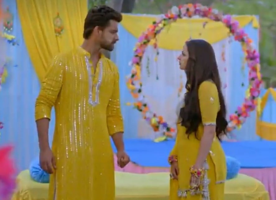 Samarth Jurel with Shrenu Parikh in a scene from Maitree TV show