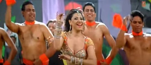 Sambhavna Seth in Murgi Badnam