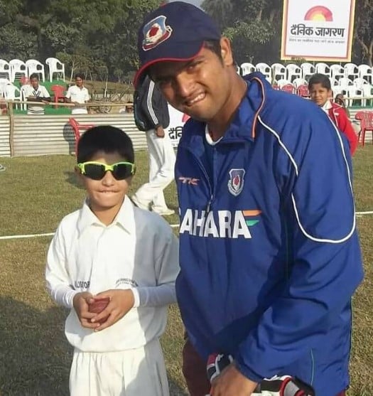 Sameer Rizvi with Suresh Raina (right) wearing Raina