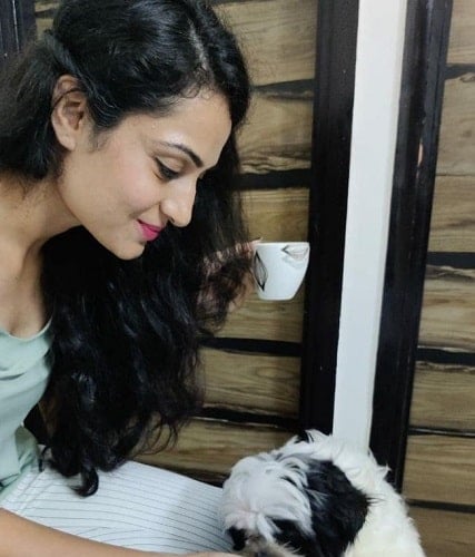 Sangeeta Odwani and her pet dog