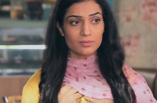 Sangeeta Odwani in TV ad of Pigeon