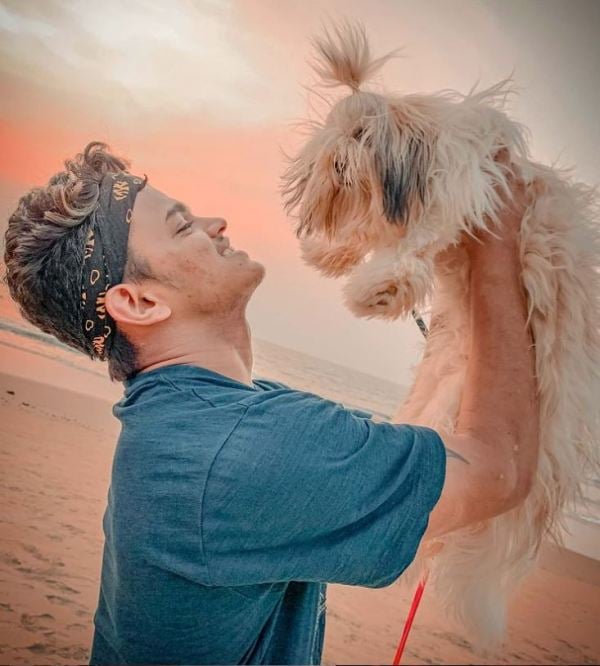 Sanket Gaonkar with his pet dog