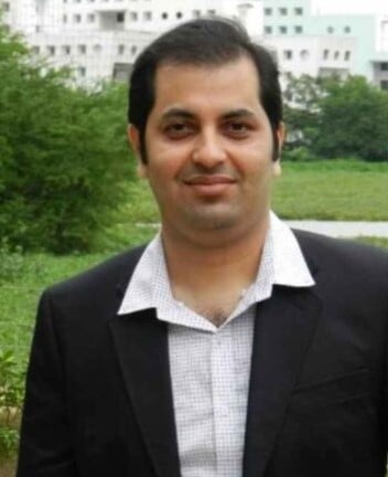 Sanket Kotkar as an IT professional