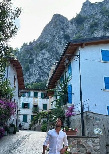 Santiago Larrivey during his vacation