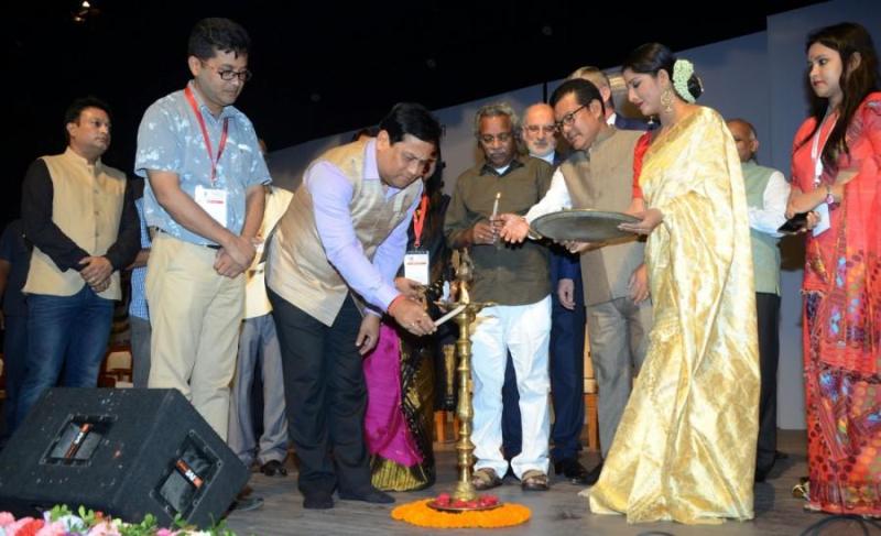 Sarbananda Sonowal (lighting the lamp) inaugurated the first Guwahati International Film Fest