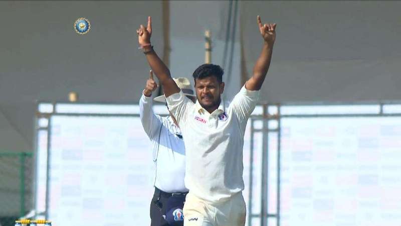 Saurabh Kumar against Karnataka in Ranji Trophy