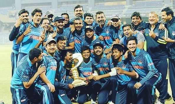 Saurabh Kumar in Uttar Pradesh squad in Syed Mushtaq Ali Trophy in 2015-16