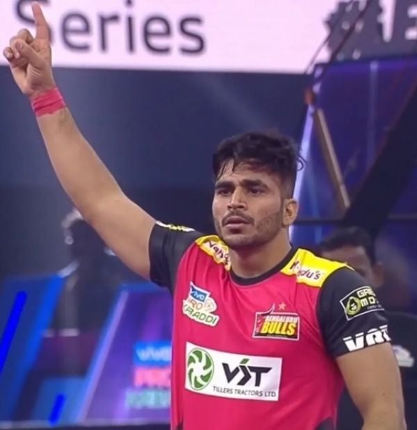 Saurabh Nandal during a match in Pro Kabaddi League Season 9
