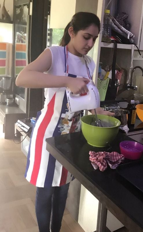 Sayyeshaa Saigal while baking