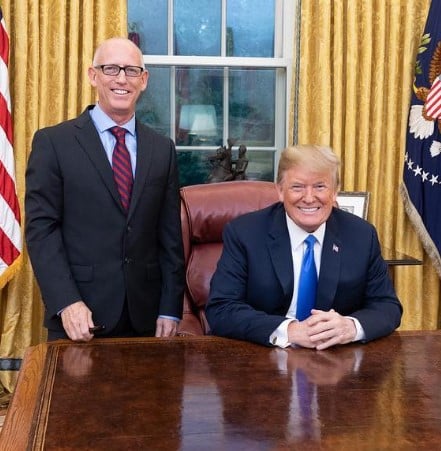 Scott Adams posing with Donald Trump