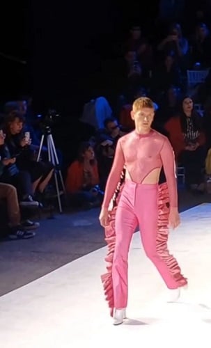 Sebastián Bello in a fashion show