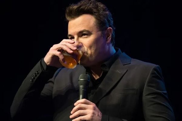 Seth MacFarlane drinking alcohol