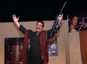 Shafqat Cheema in a still from the play Munda Bigra Jaye, which was staged at the Rawalpindi Arts Council in Rawalpindi, Punjab, Pakistan
