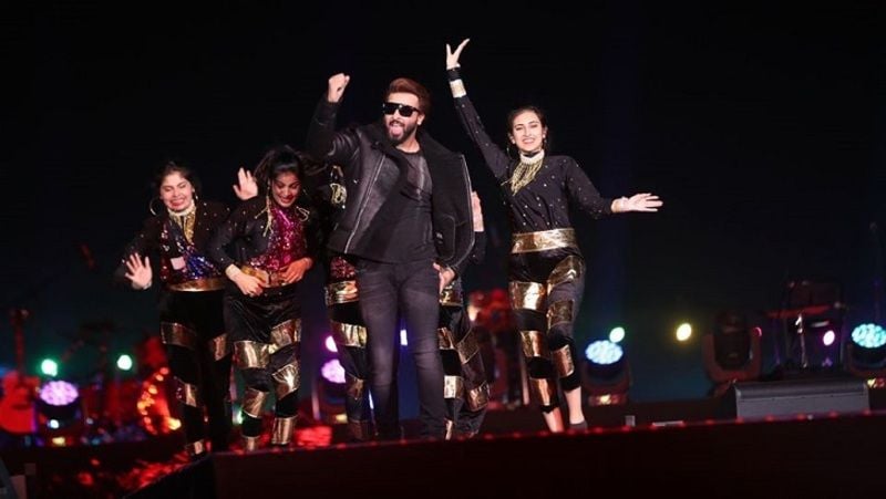 Shakib Khan at the inaugural ceremony of the 2019 T10 Cricket League in Abu Dhabi (2019)