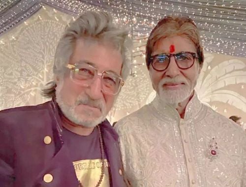Shakti Kapoor with Amitabh Bachchan