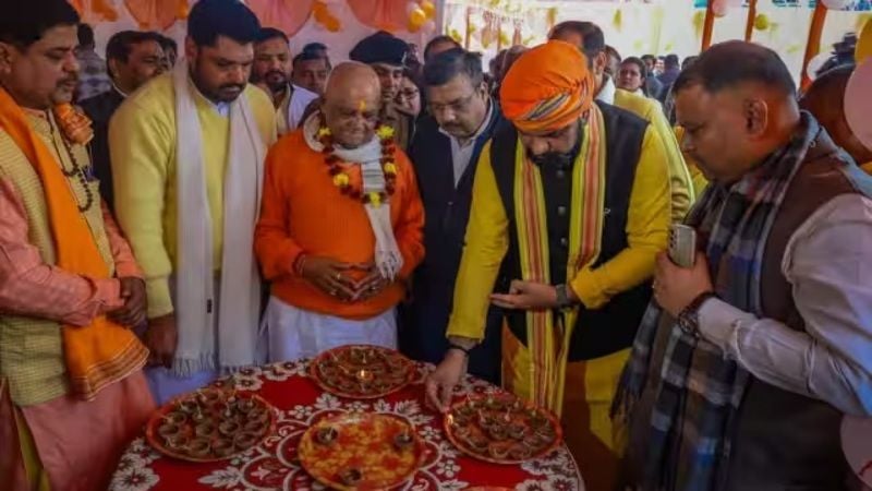 Shakuni Choudhary celebrating his 88th birthday