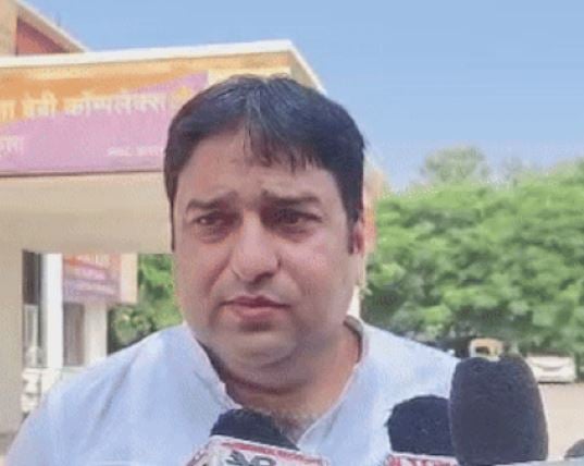 Shamshudeen Chaudhary, who filed a complaint against Mohammad Mustafa and his family